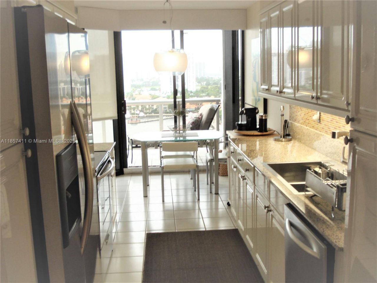 3600 Yacht Club Dr, Unit 1503, Aventura, FL 33180 Photo