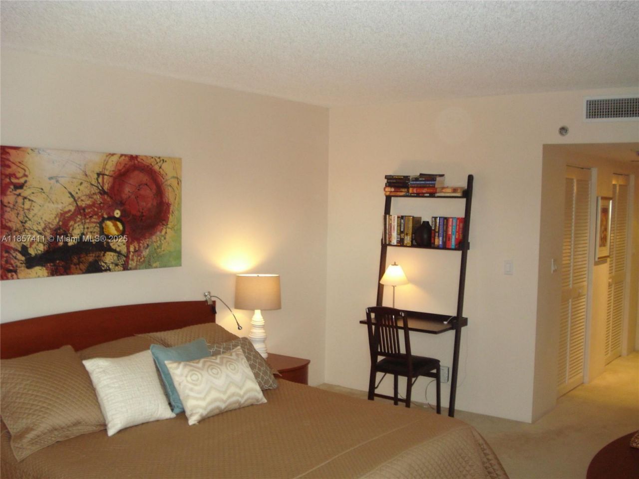 3600 Yacht Club Dr, Unit 1503, Aventura, FL 33180 Photo