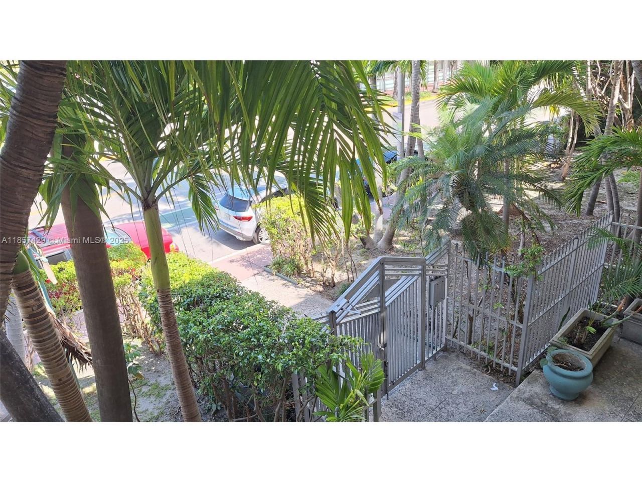 1770 Meridian Ave, Unit 213, Miami Beach, FL 33139 Photo