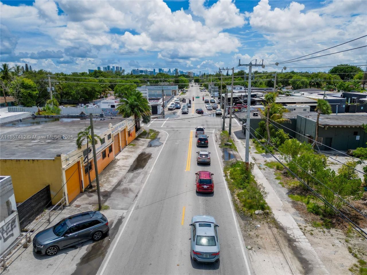 195 NW 71st St, Miami, FL 33150 Photo