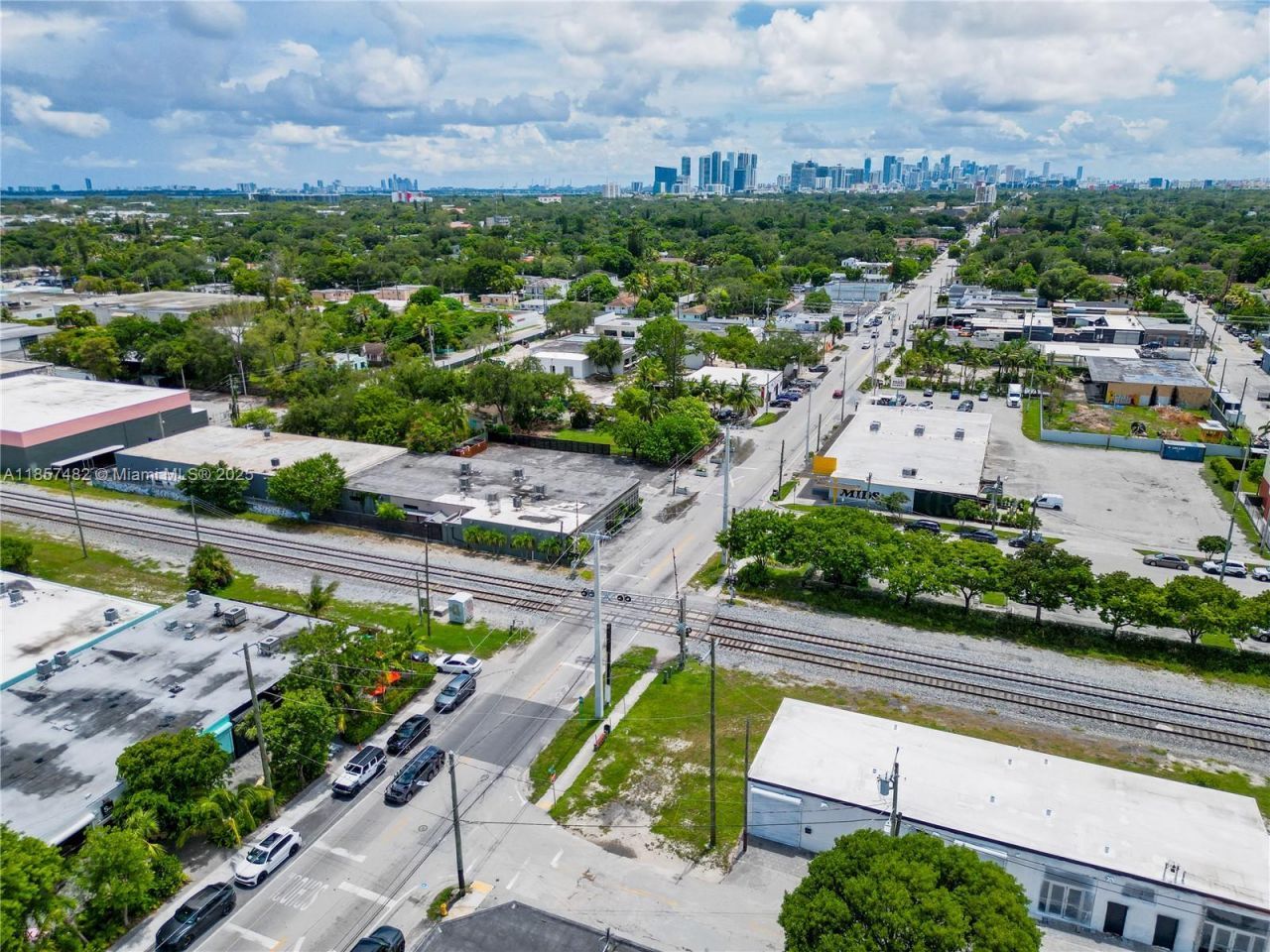 195 NW 71st St, Miami, FL 33150 Photo