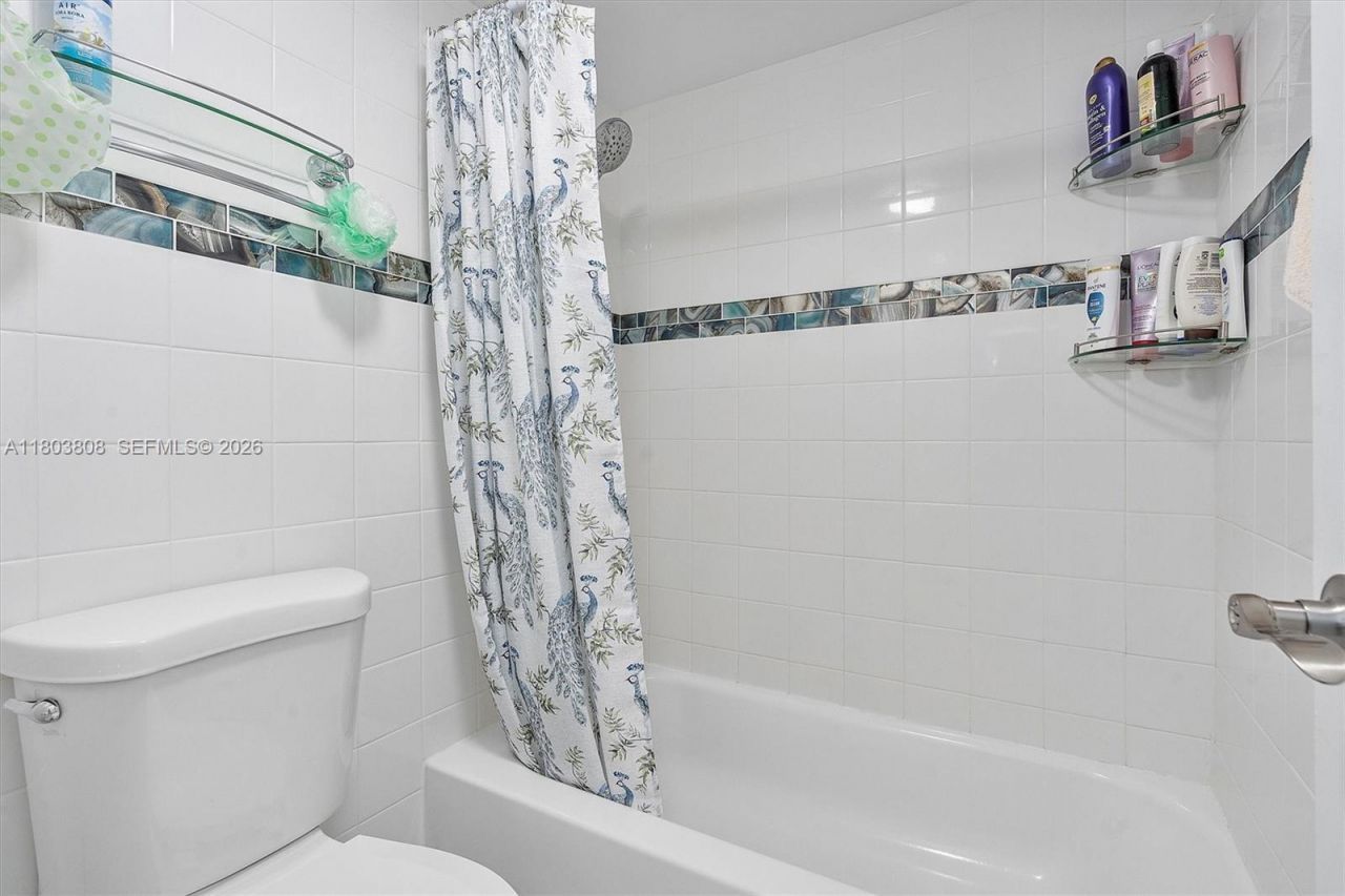 9511 Collins Ave, Unit 1002, Surfside, FL 33154 Photo
