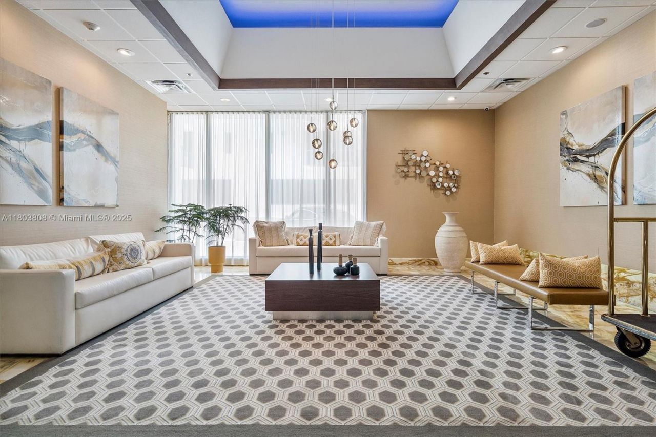 9511 Collins Ave, Unit 1002, Surfside, FL 33154 Photo