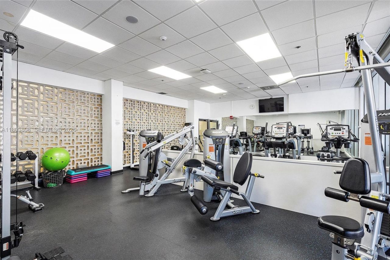 9511 Collins Ave, Unit 1002, Surfside, FL 33154 Photo