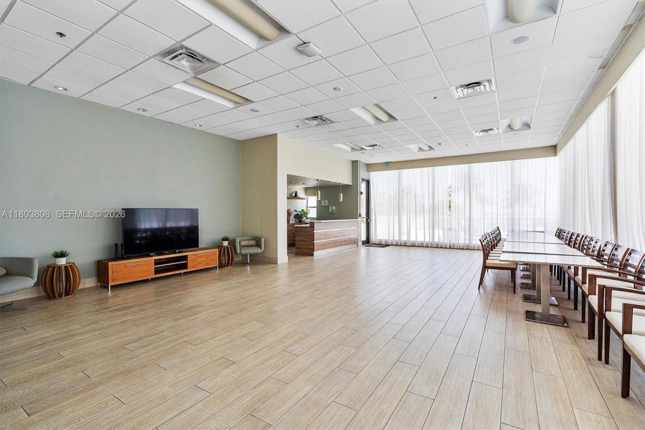 9511 Collins Ave, Unit 1002, Surfside, FL 33154 Photo