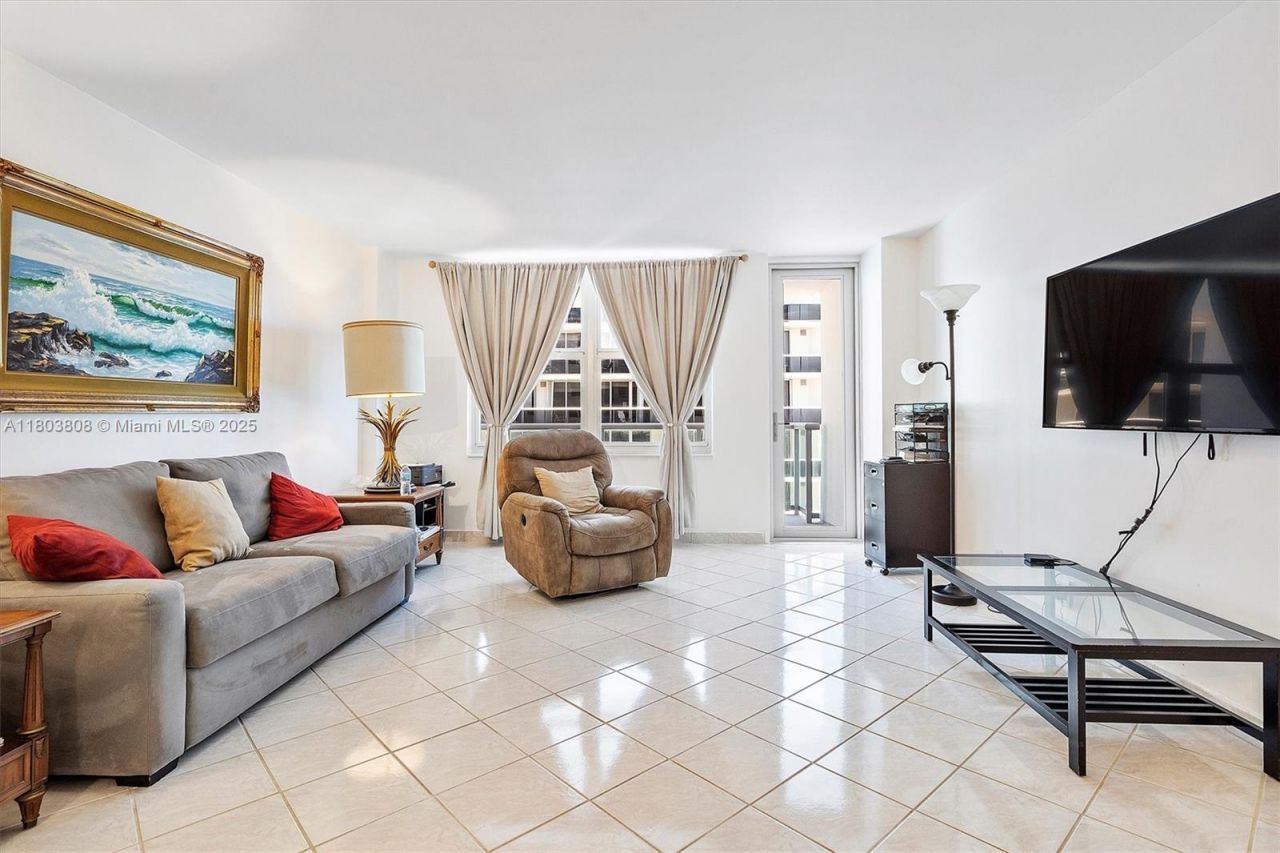 9511 Collins Ave, Unit 1002, Surfside, FL 33154 Photo