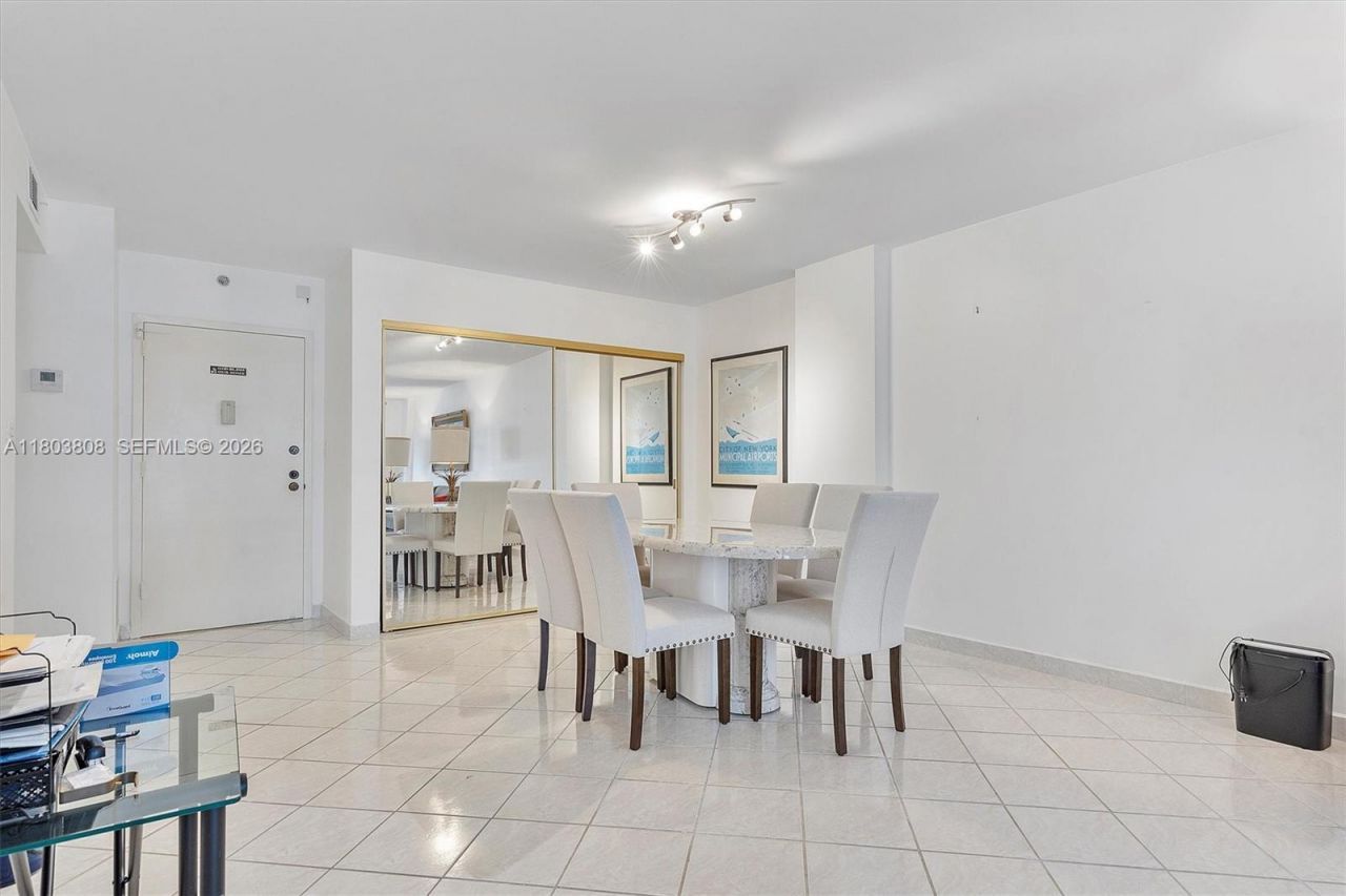 9511 Collins Ave, Unit 1002, Surfside, FL 33154 Photo