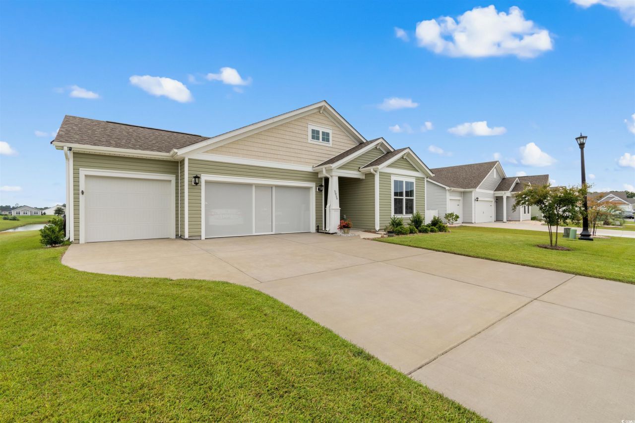 5059 Vinesia Dr. Photo 2