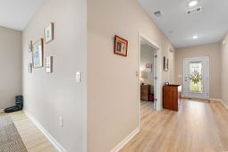 5059 Vinesia Dr. photo 4