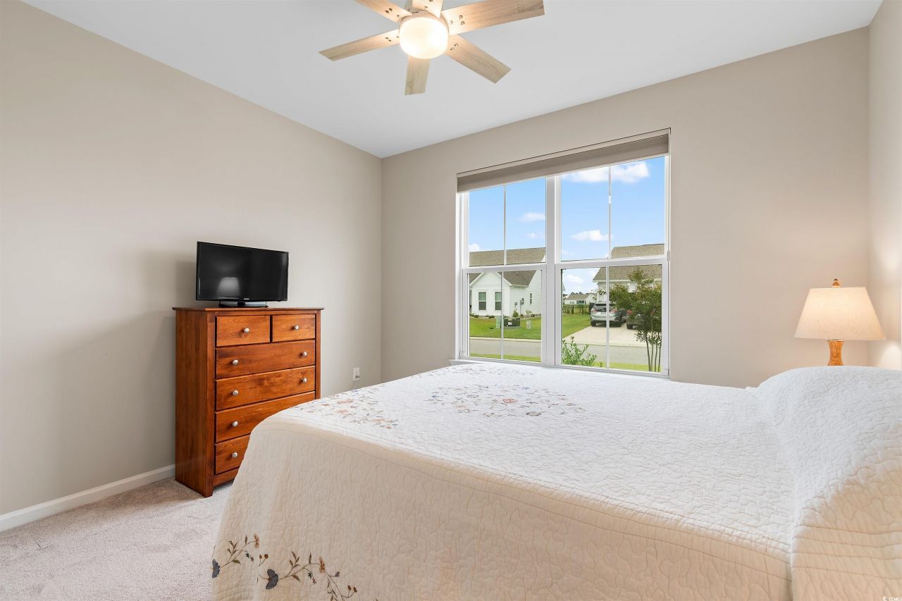 5059 Vinesia Dr. Photo 6