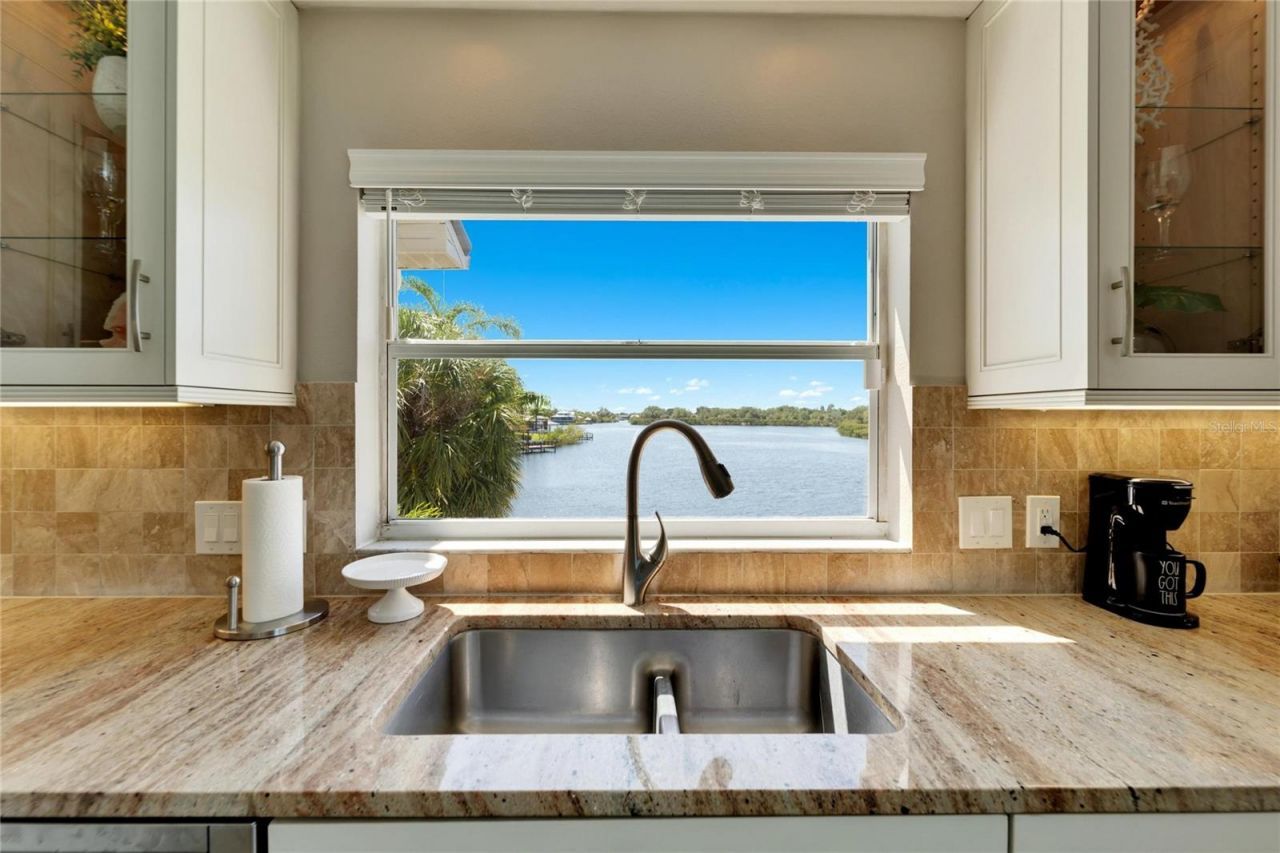 1024 Sonata Lane, Apollo Beach, FL 33572 Photo