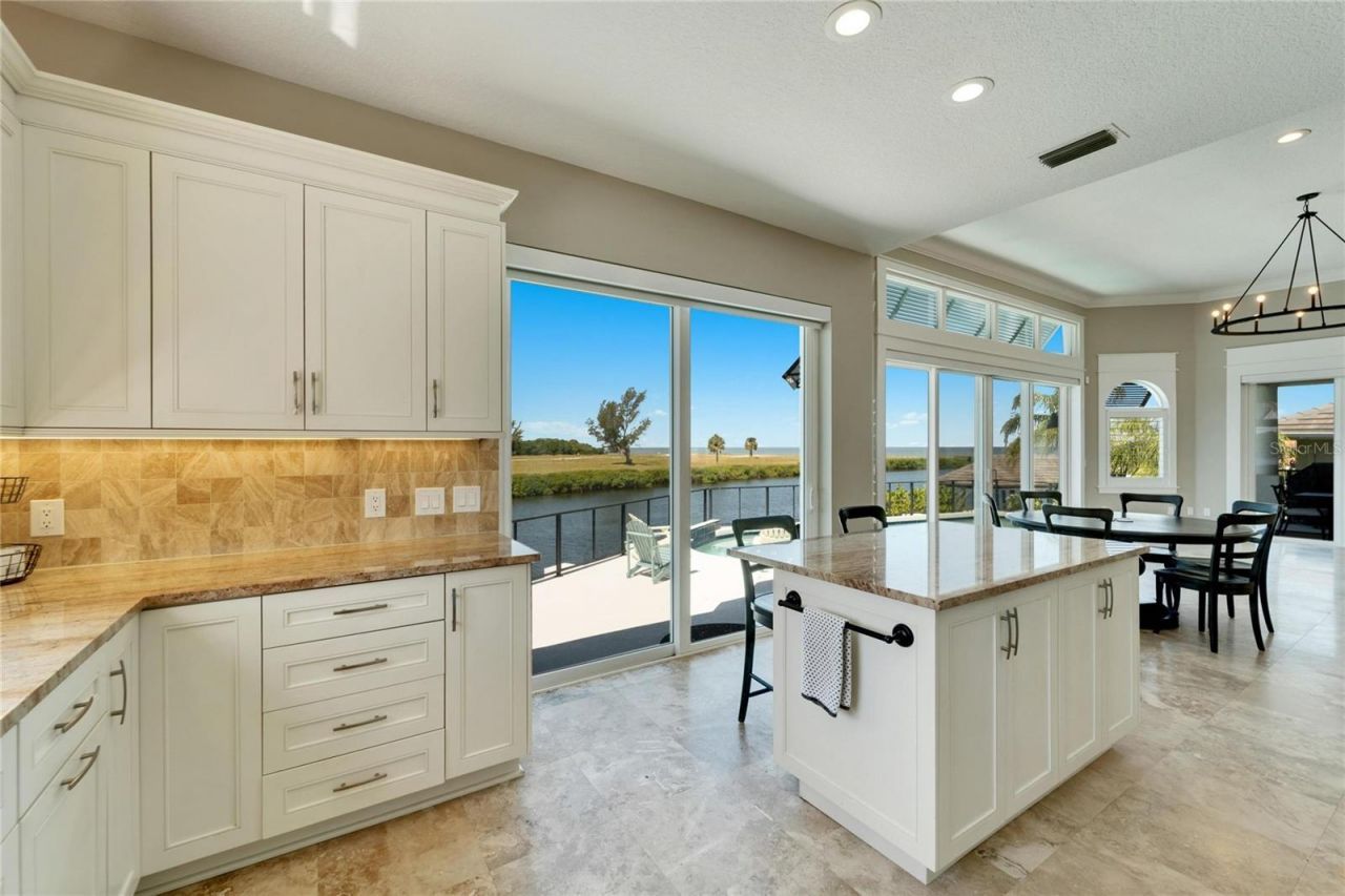 1024 Sonata Lane, Apollo Beach, FL 33572 Photo