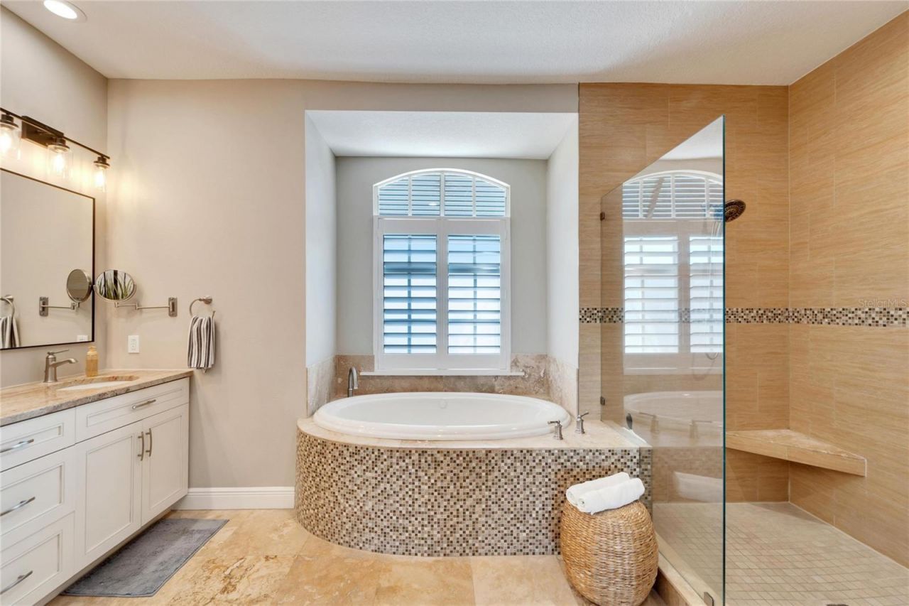 1024 Sonata Lane, Apollo Beach, FL 33572 Photo