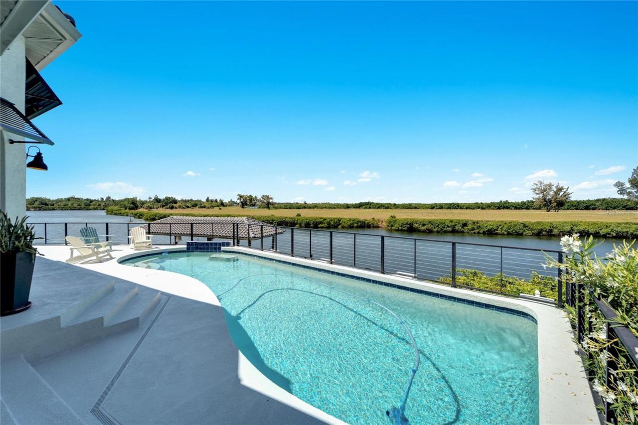 1024 Sonata Lane, Apollo Beach, FL 33572 Photo