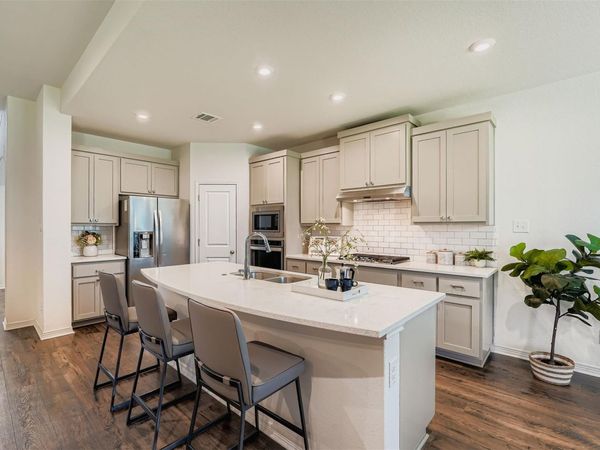 20820 Snow Bunting LN, Pflugerville, TX 78660