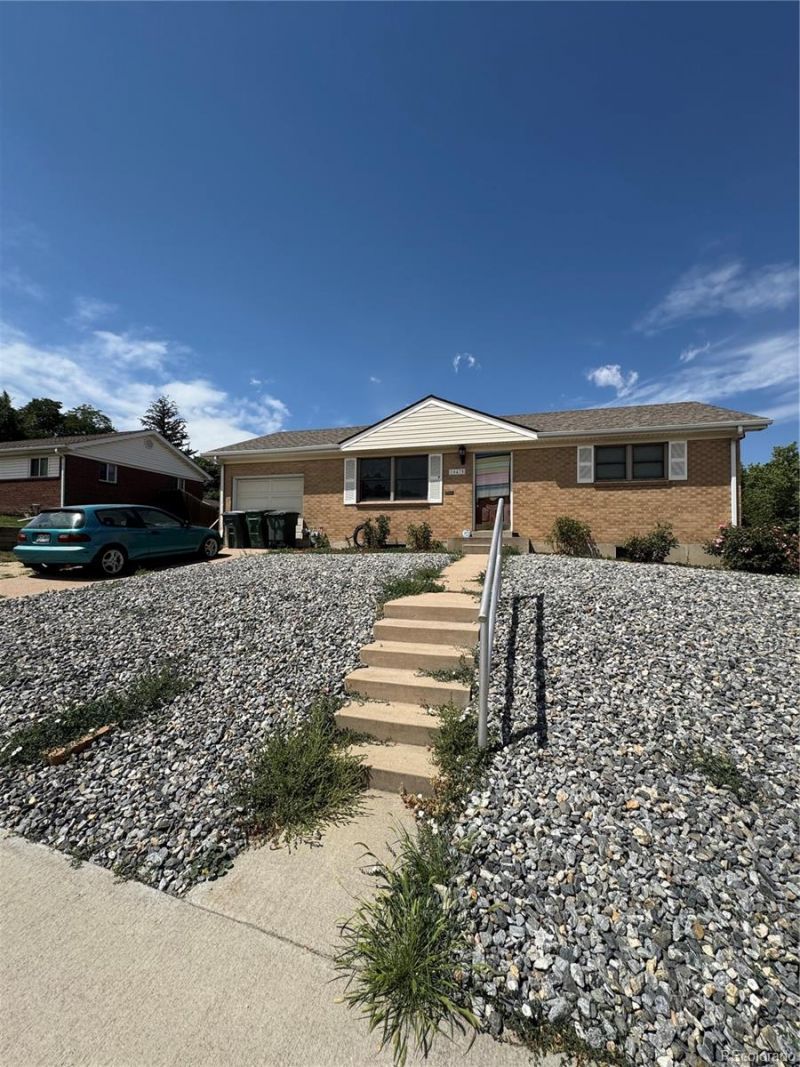 10475 Grant Drive, Northglenn, CO 80233 Main Photo