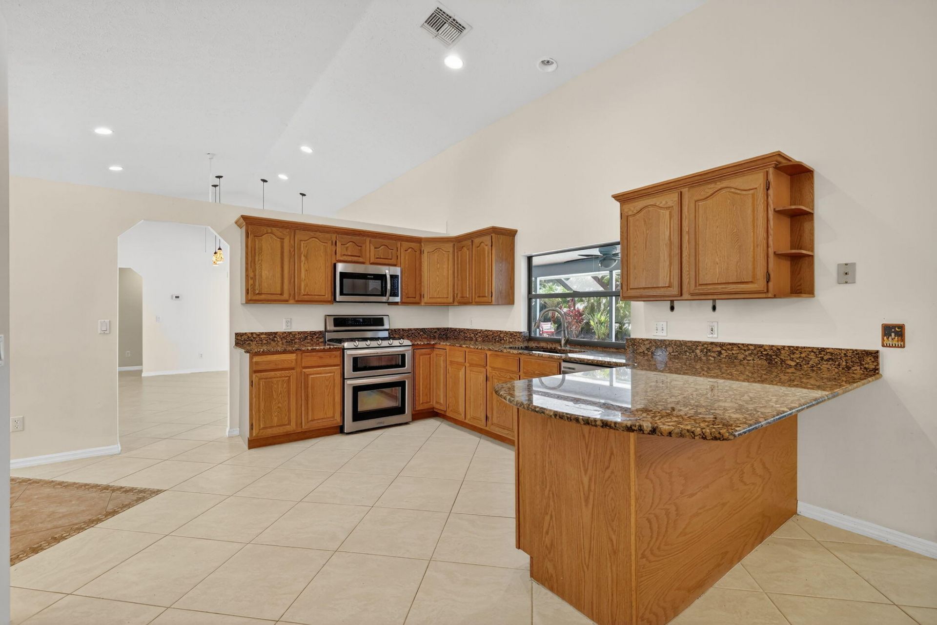 2122 SW Cadiz Avenue, Port Saint Lucie, FL 34953 Photo