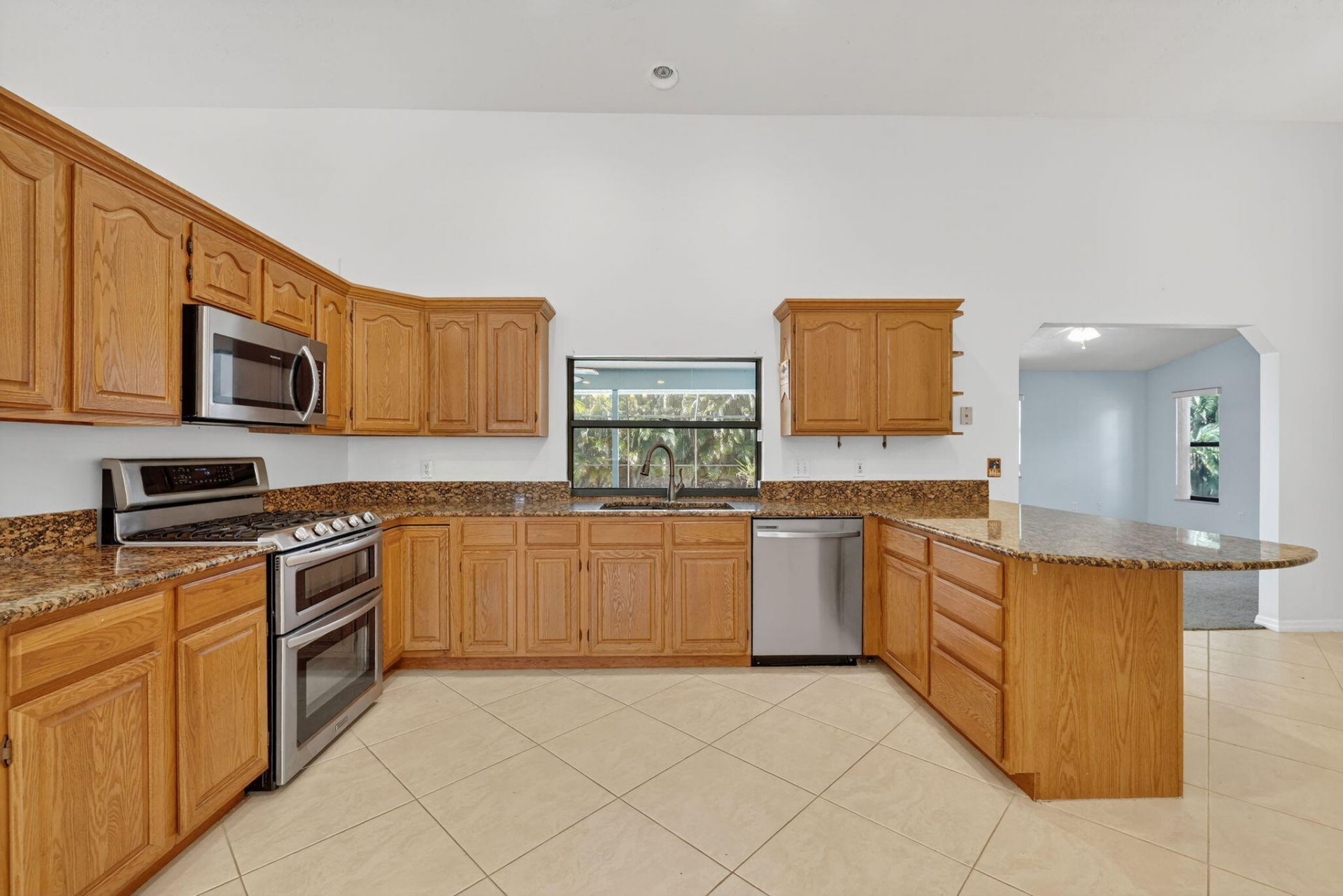 2122 SW Cadiz Avenue, Port Saint Lucie, FL 34953 Photo