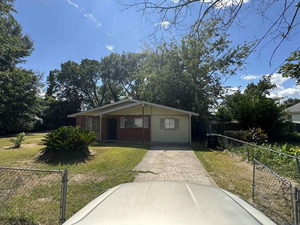 3565 Beechwood Dr, Baton Rouge, LA 70805