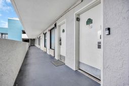 1501 S Ocean Blvd. photo 4