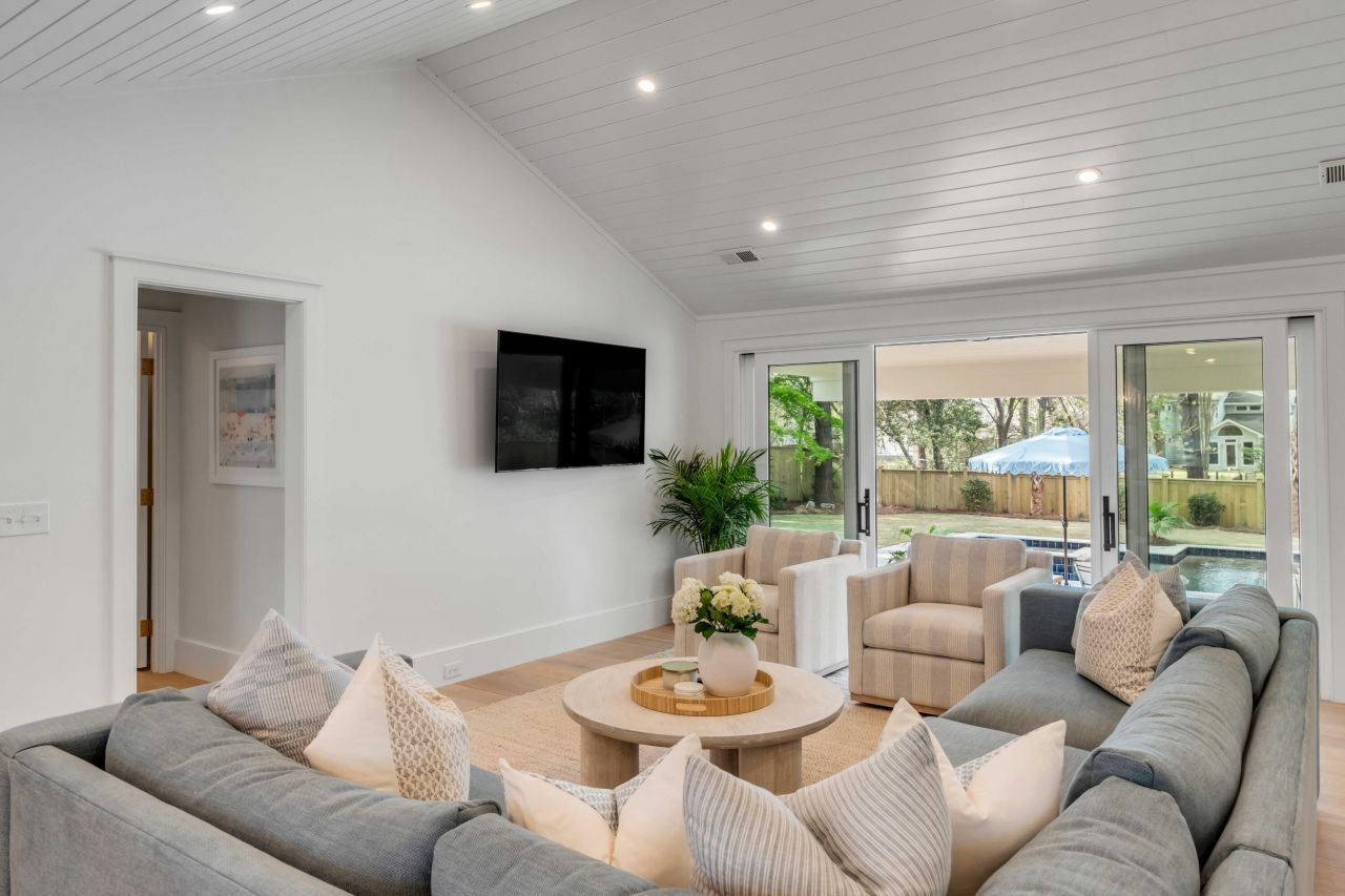 690 Pelzer Drive Photo 19