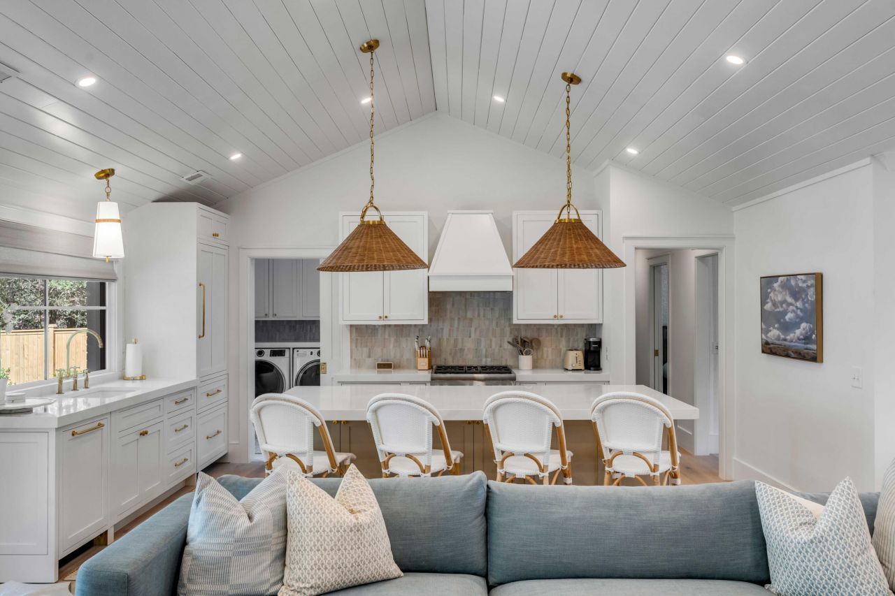 690 Pelzer Drive Photo 25