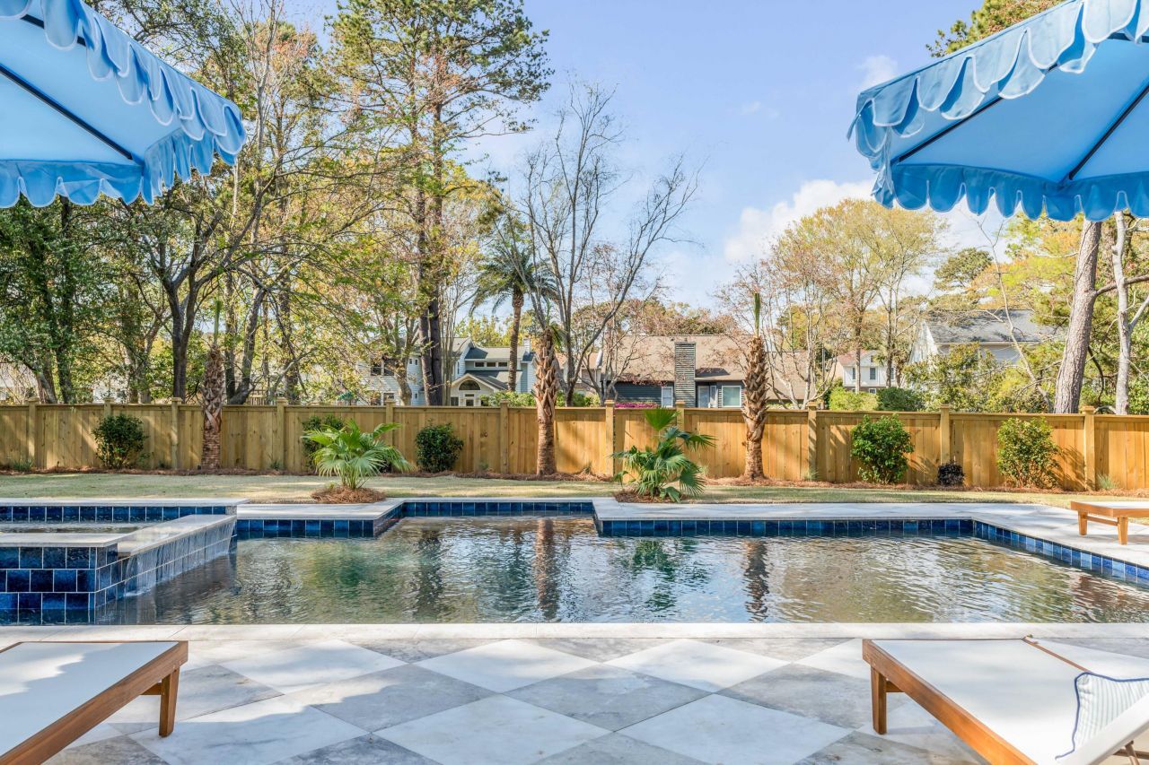 690 Pelzer Drive Photo 7