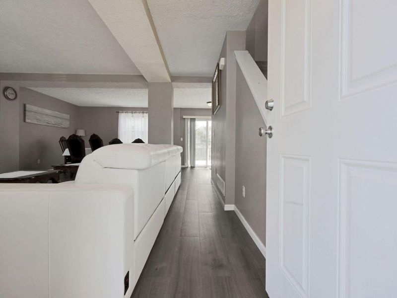 6361 Brice Dale Drive, Canal Winchester, OH 43110 Photo 6