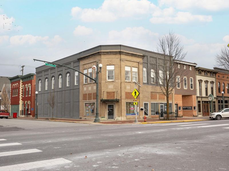 50-52 S Main Street, London, OH 43140 Photo 1