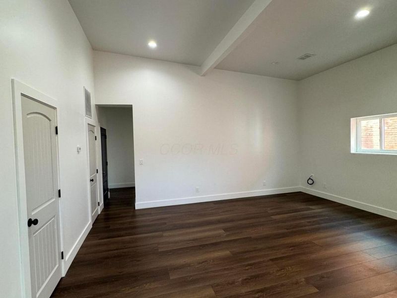 50-52 S Main Street, London, OH 43140 Photo 32