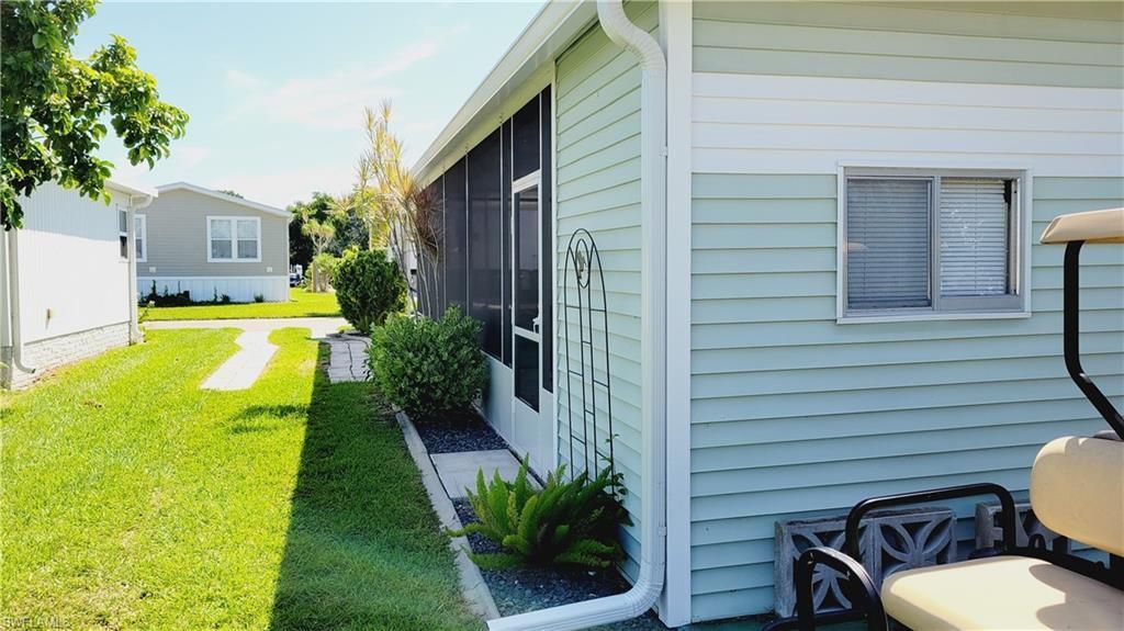 267 Shoreland Dr, Fort Myers, FL 33905 Photo