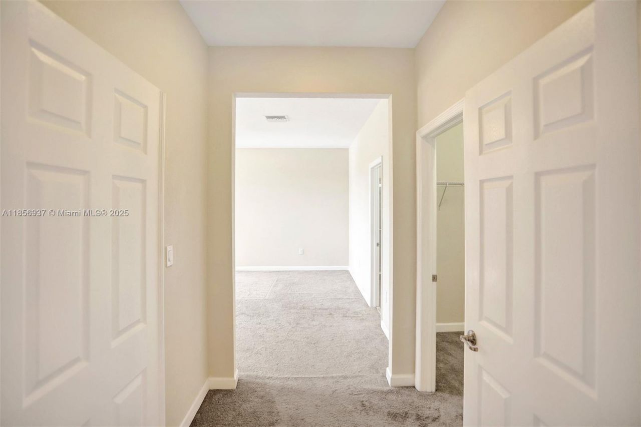 9500 SW 167th Ave, Unit 9500, Miami, FL 33196 Photo