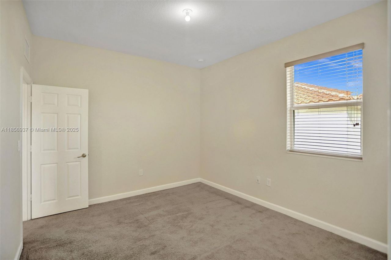 9500 SW 167th Ave, Unit 9500, Miami, FL 33196 Photo