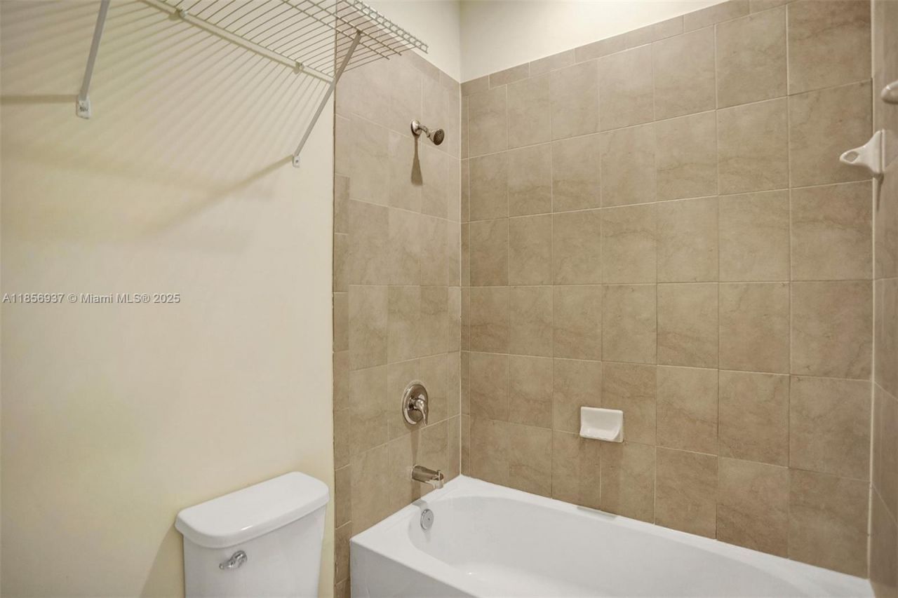 9500 SW 167th Ave, Unit 9500, Miami, FL 33196 Photo