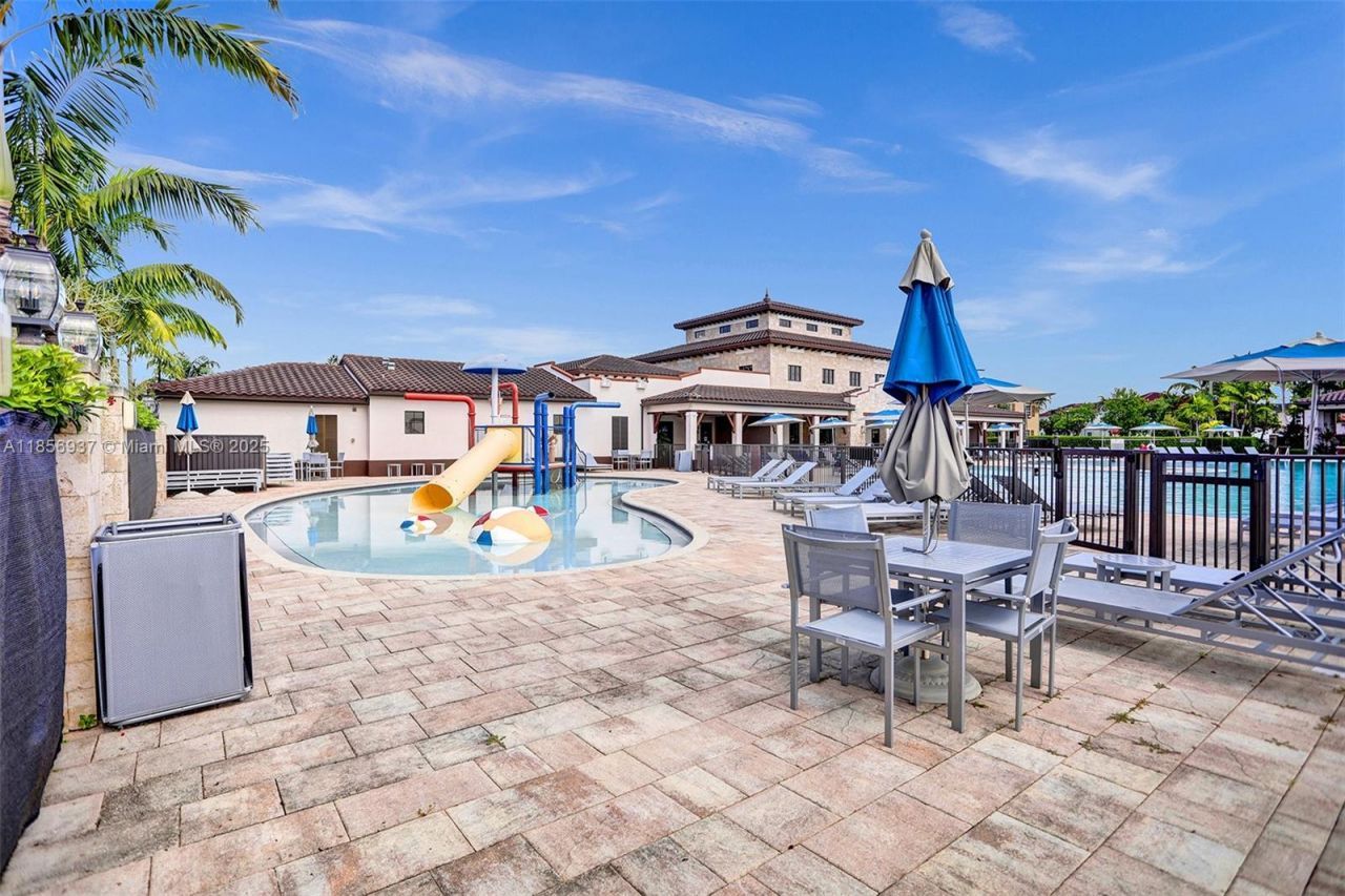 9500 SW 167th Ave, Unit 9500, Miami, FL 33196 Photo