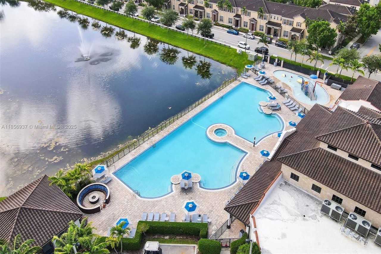 9500 SW 167th Ave, Unit 9500, Miami, FL 33196 Photo