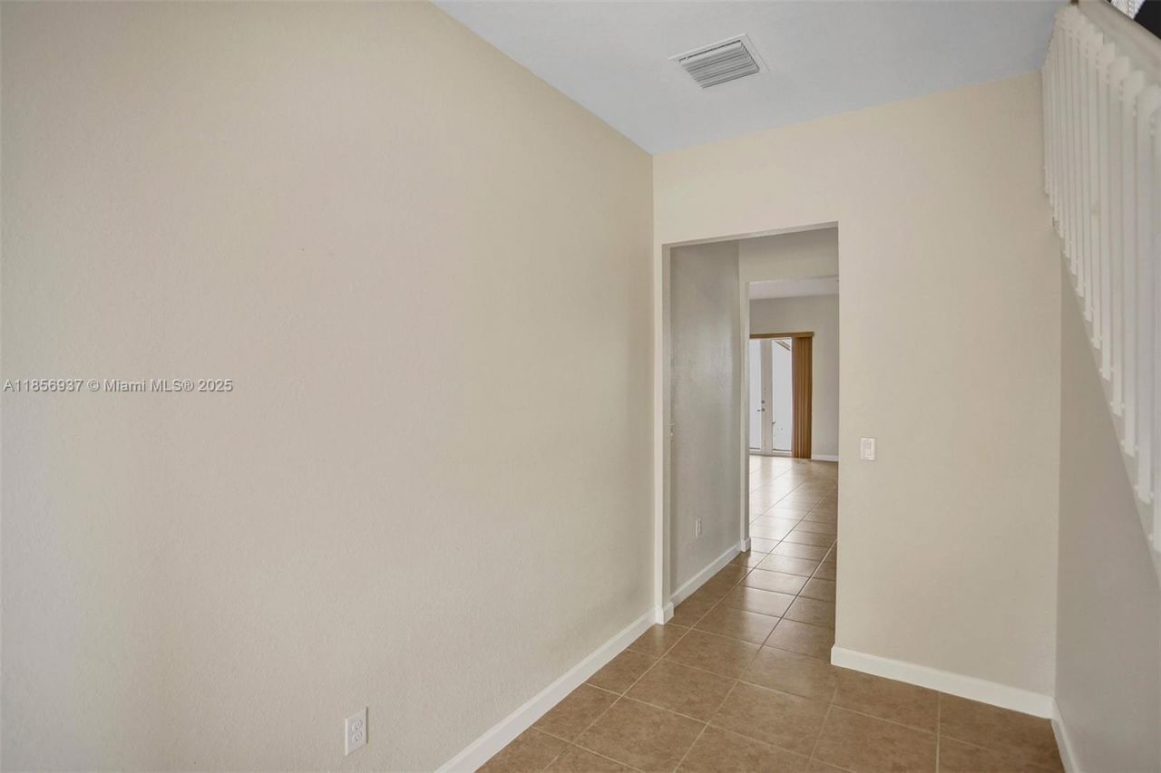 9500 SW 167th Ave, Unit 9500, Miami, FL 33196 Photo