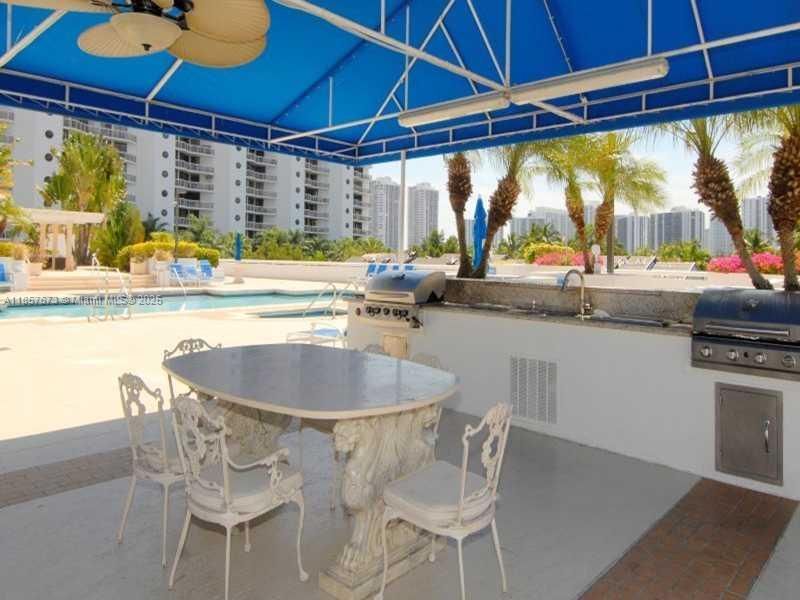 3600 Yacht Club Dr, Unit 1503, Aventura, FL 33180 Photo