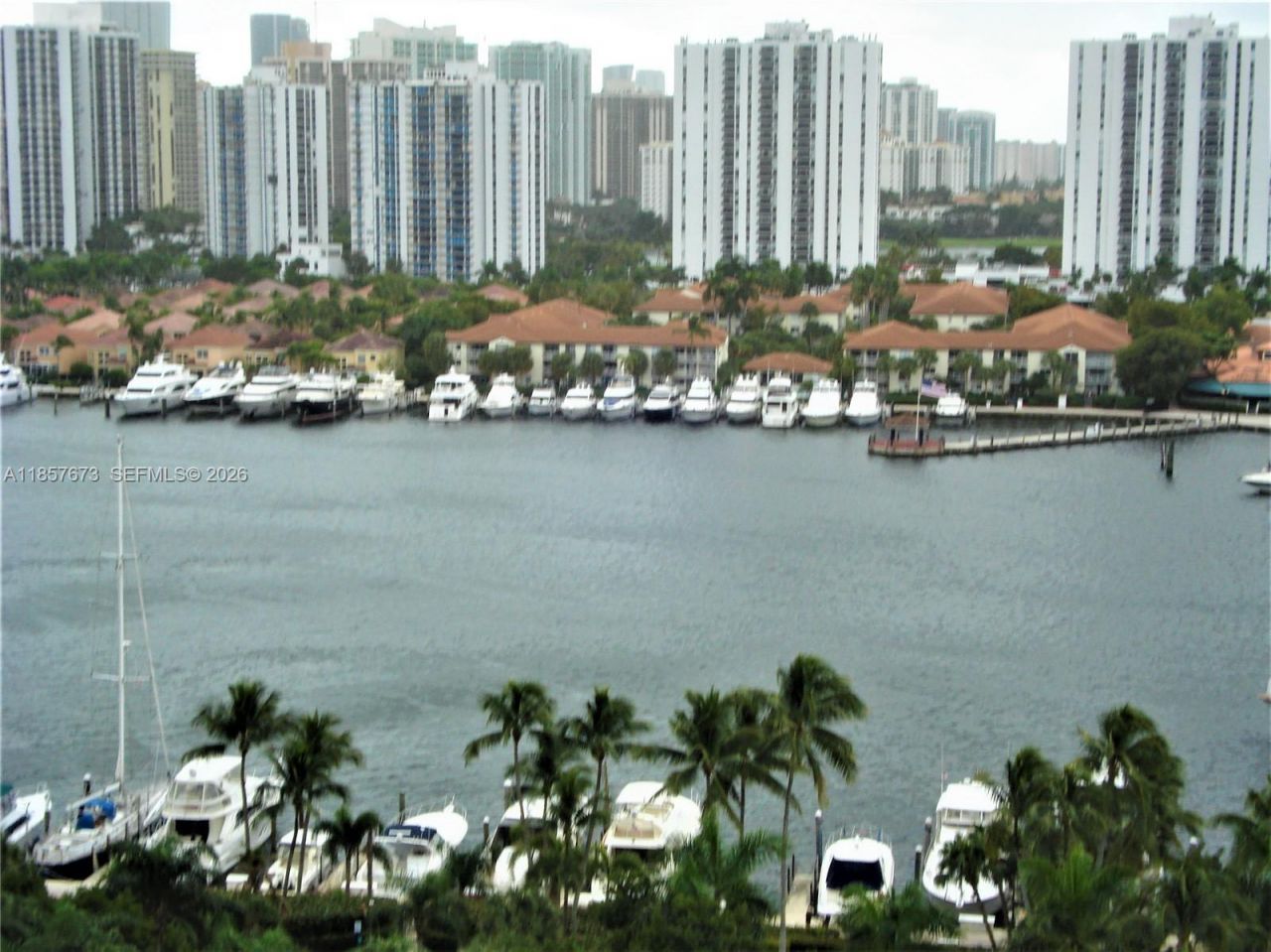 3600 Yacht Club Dr, Unit 1503, Aventura, FL 33180 Photo