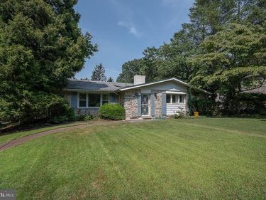 323 HIDDEN RIVER ROAD, PENN VALLEY, PA 19072