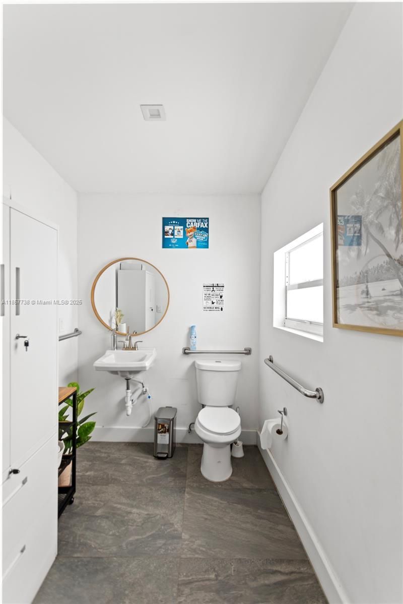 2401 S State Road 7, West Park, FL 33023 Photo