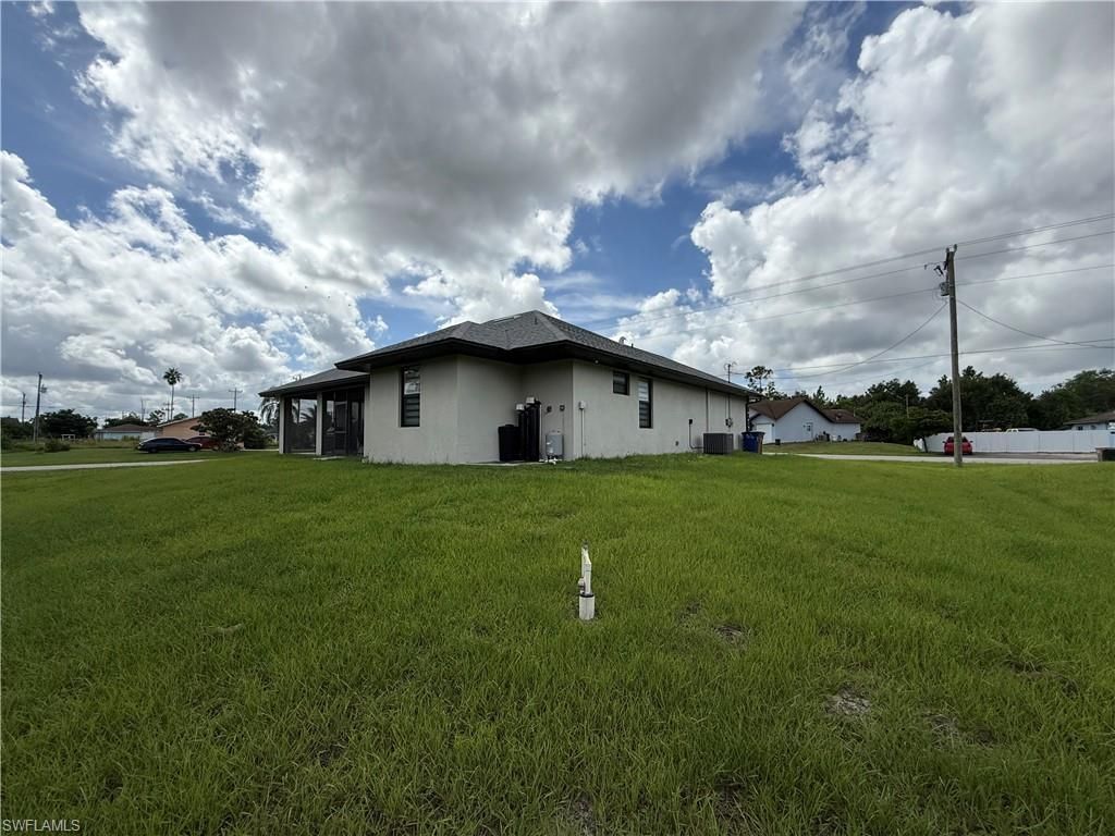 2107 E 10th St, Lehigh Acres, FL 33936 Photo
