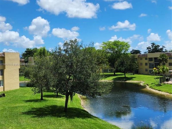 6020 NW 64th Ave, Unit 307, Tamarac, FL 33319