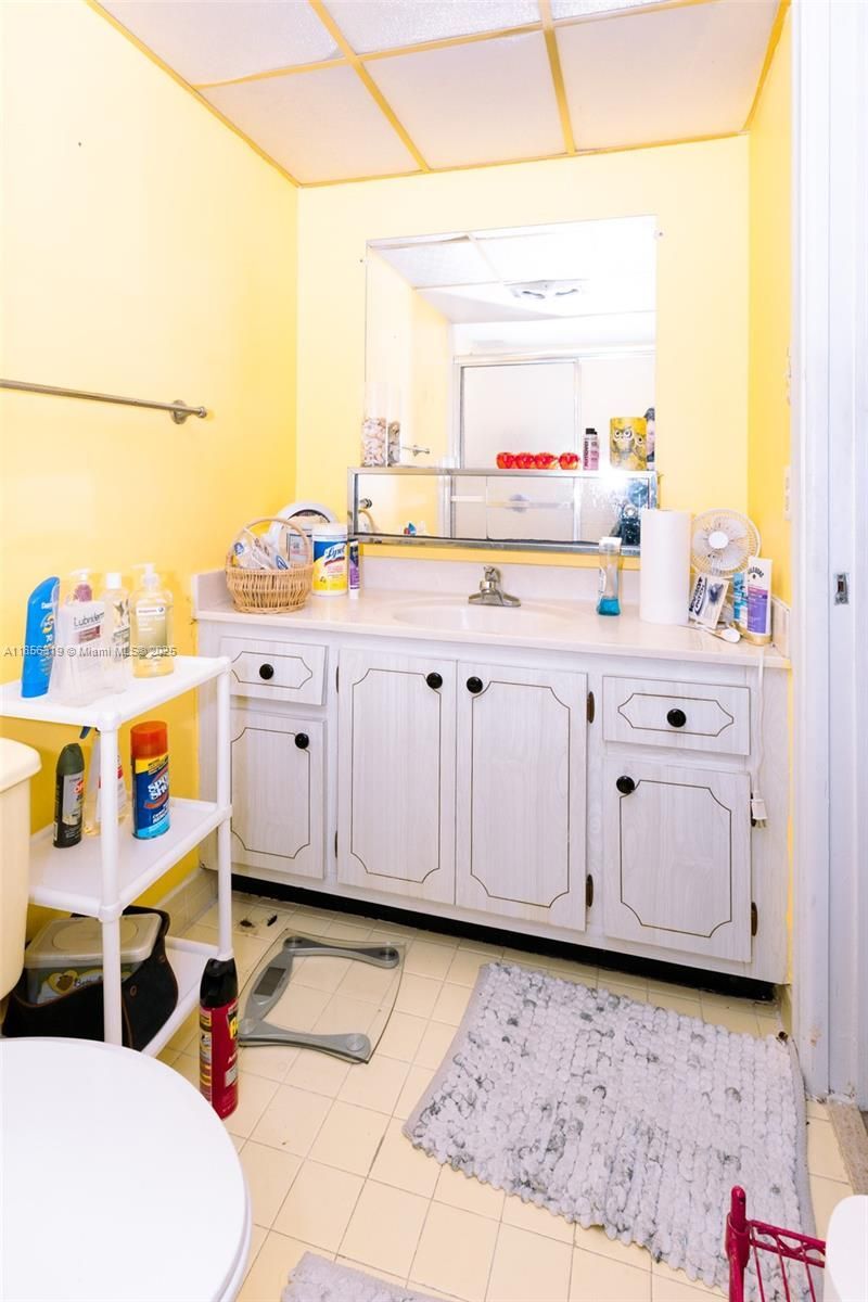 619 NE 14th Ave, Unit 507, Hallandale Beach, FL 33009 Photo