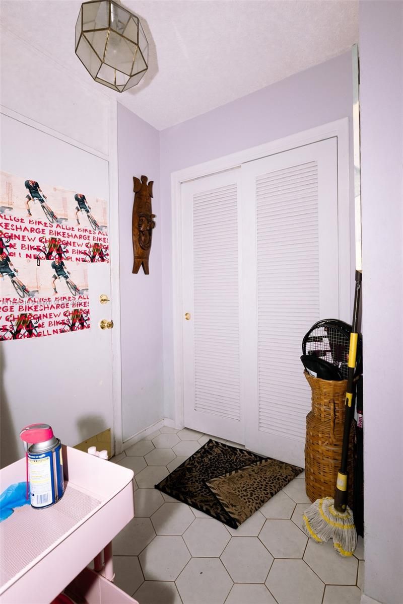 619 NE 14th Ave, Unit 507, Hallandale Beach, FL 33009 Photo