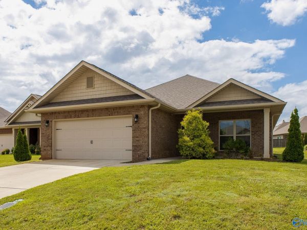 306 Addison Court, New Market, AL 35761