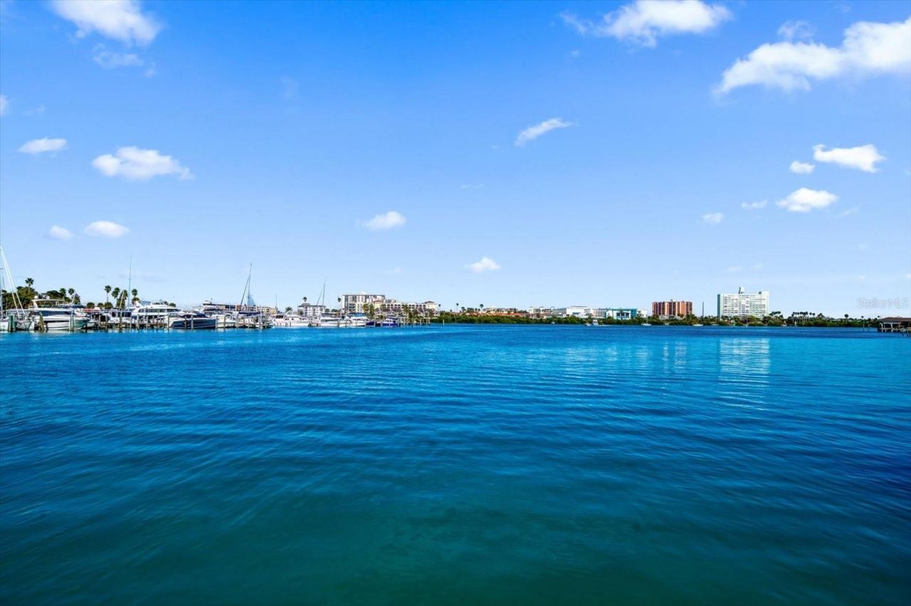 116 Devon Drive, Clearwater Beach, FL 33767 Photo