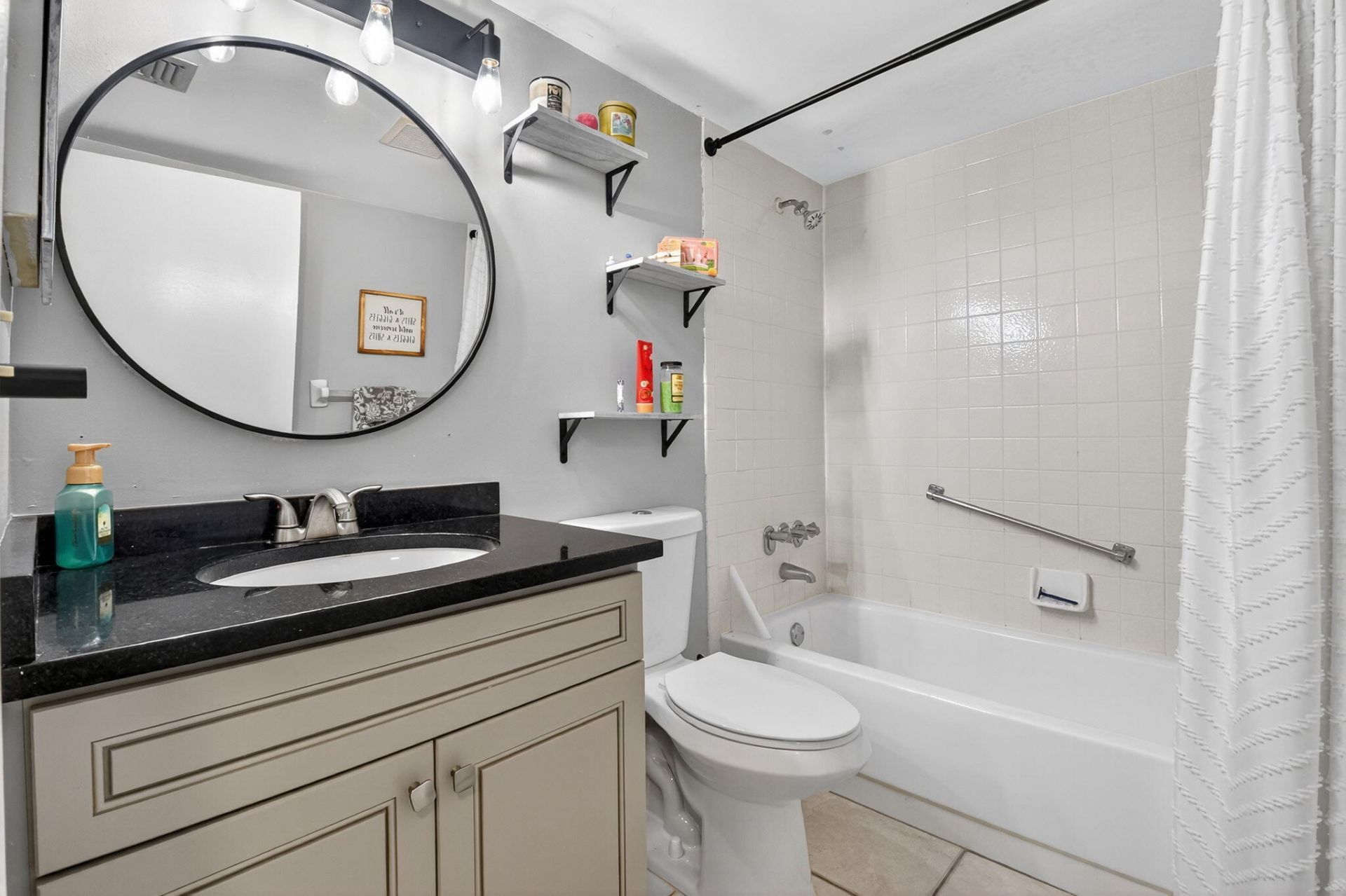 719 Sunny Pine Way, Unit C3, Greenacres, FL 33415 Photo