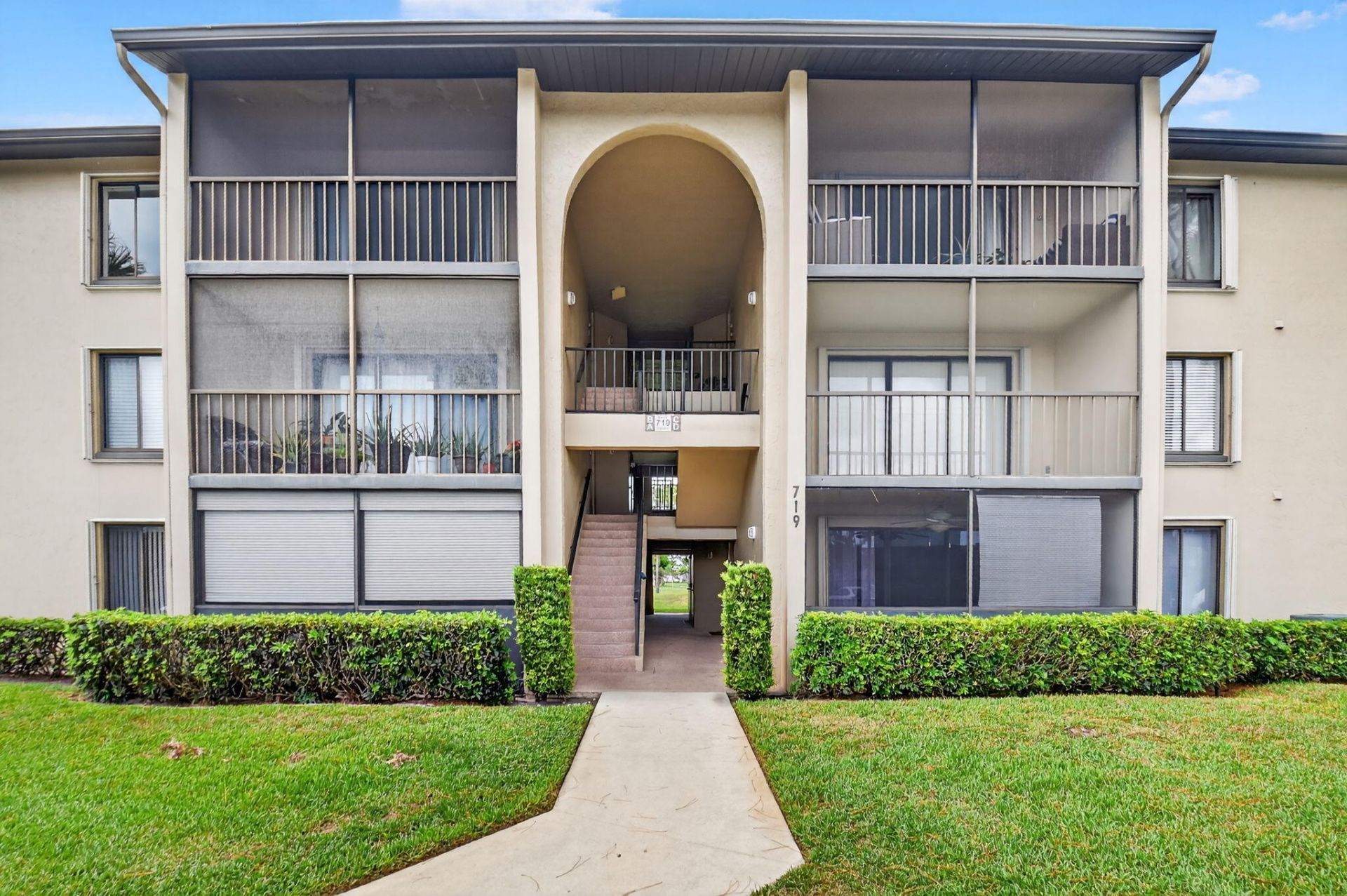 719 Sunny Pine Way, Unit C3, Greenacres, FL 33415 Photo