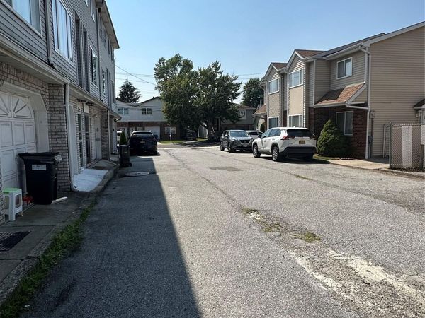 1 Patty Court, Staten Island, NY 10312